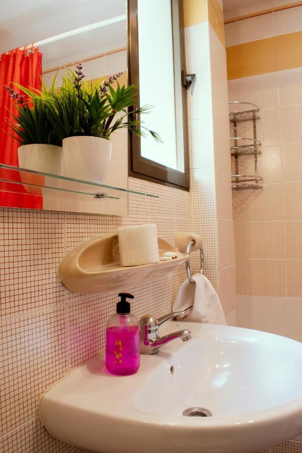Apartamentos Sleep In Madrid Eksteriør billede